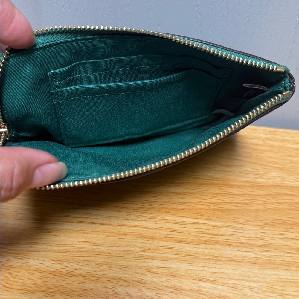 Coach Corner Zip Wristlet  Radish 🫜 - Picture 8 of 16